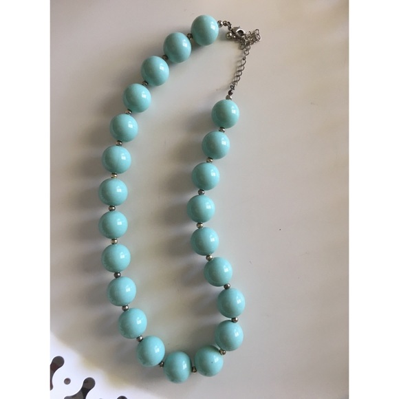 Mint Green Beaded Necklace - Picture 2 of 3